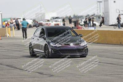 media/Jun-01-2025-CalClub SCCA (Sun) [[eae223c5dd]]/Group 1/Track Event (Front Straight)/